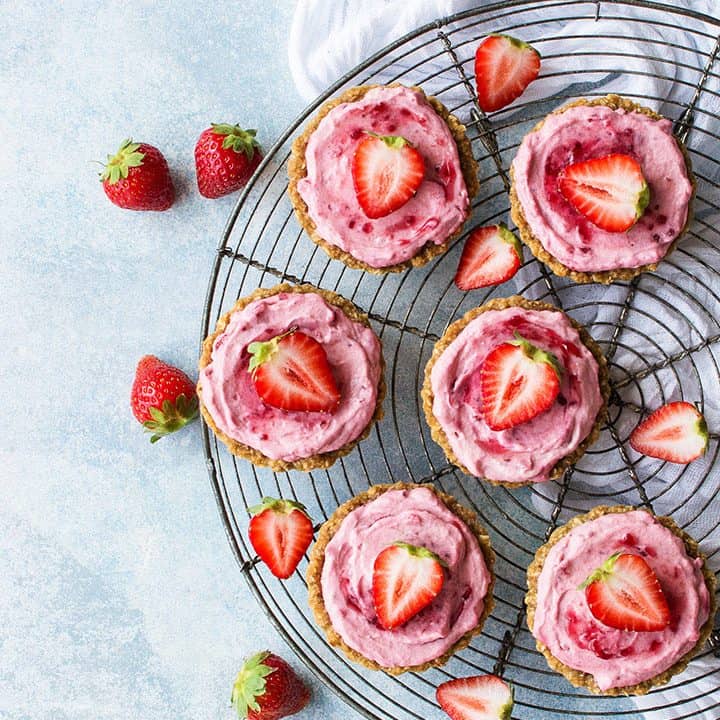Strawberry Mousse Tarts (Vegan & Gluten-free)