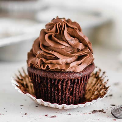 Moist Vegan Chocolate Cupcakes