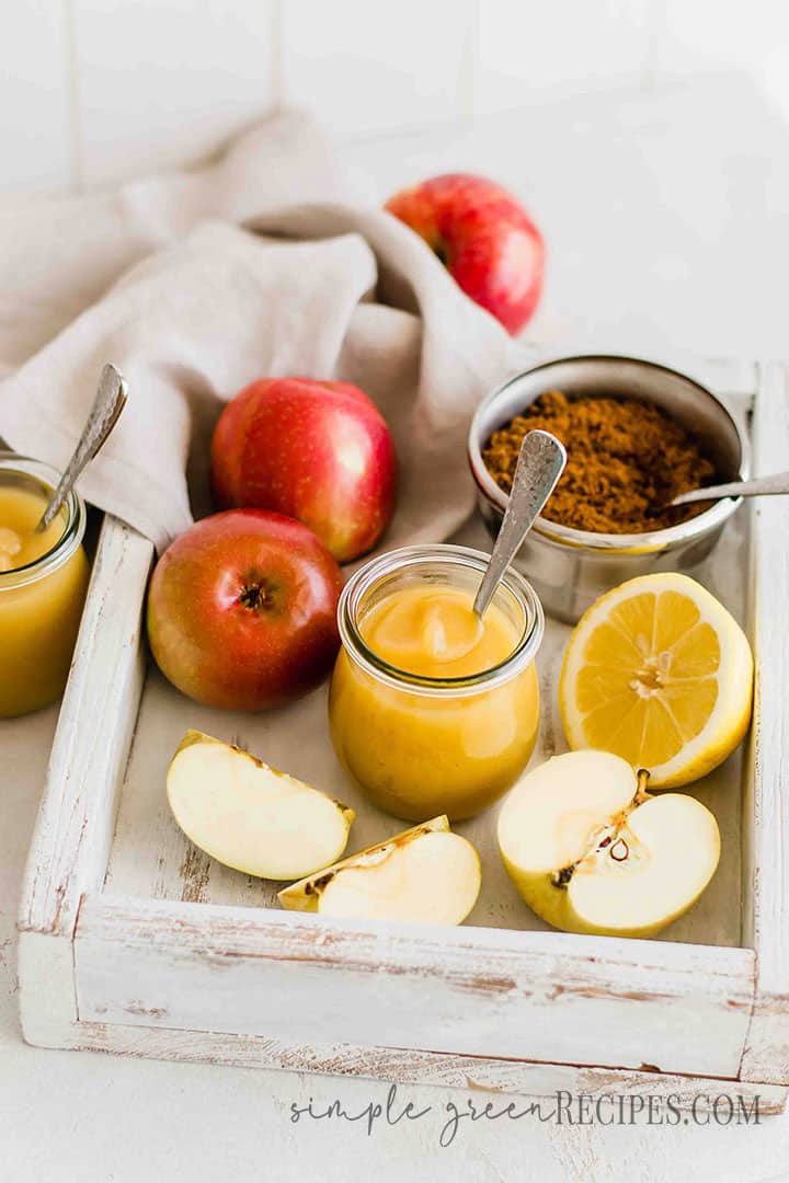 How to Make Homemade Applesauce